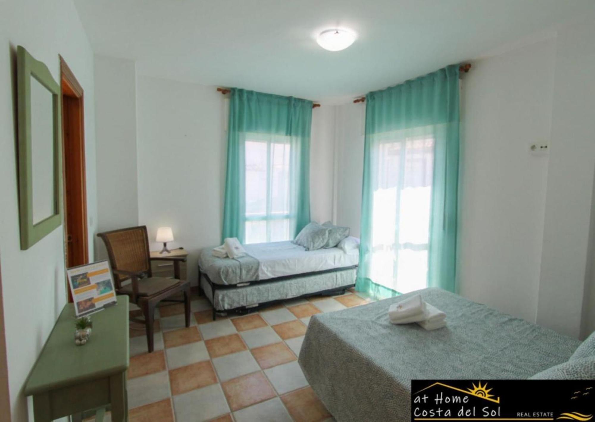Apartamento En El Centro De Nerja By At Home Costa Del Sol Zewnętrze zdjęcie