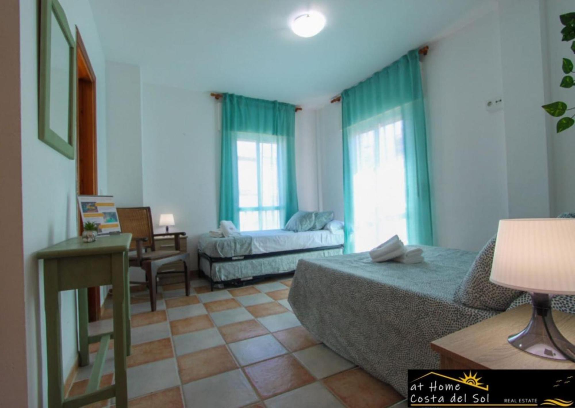 Apartamento En El Centro De Nerja By At Home Costa Del Sol Zewnętrze zdjęcie