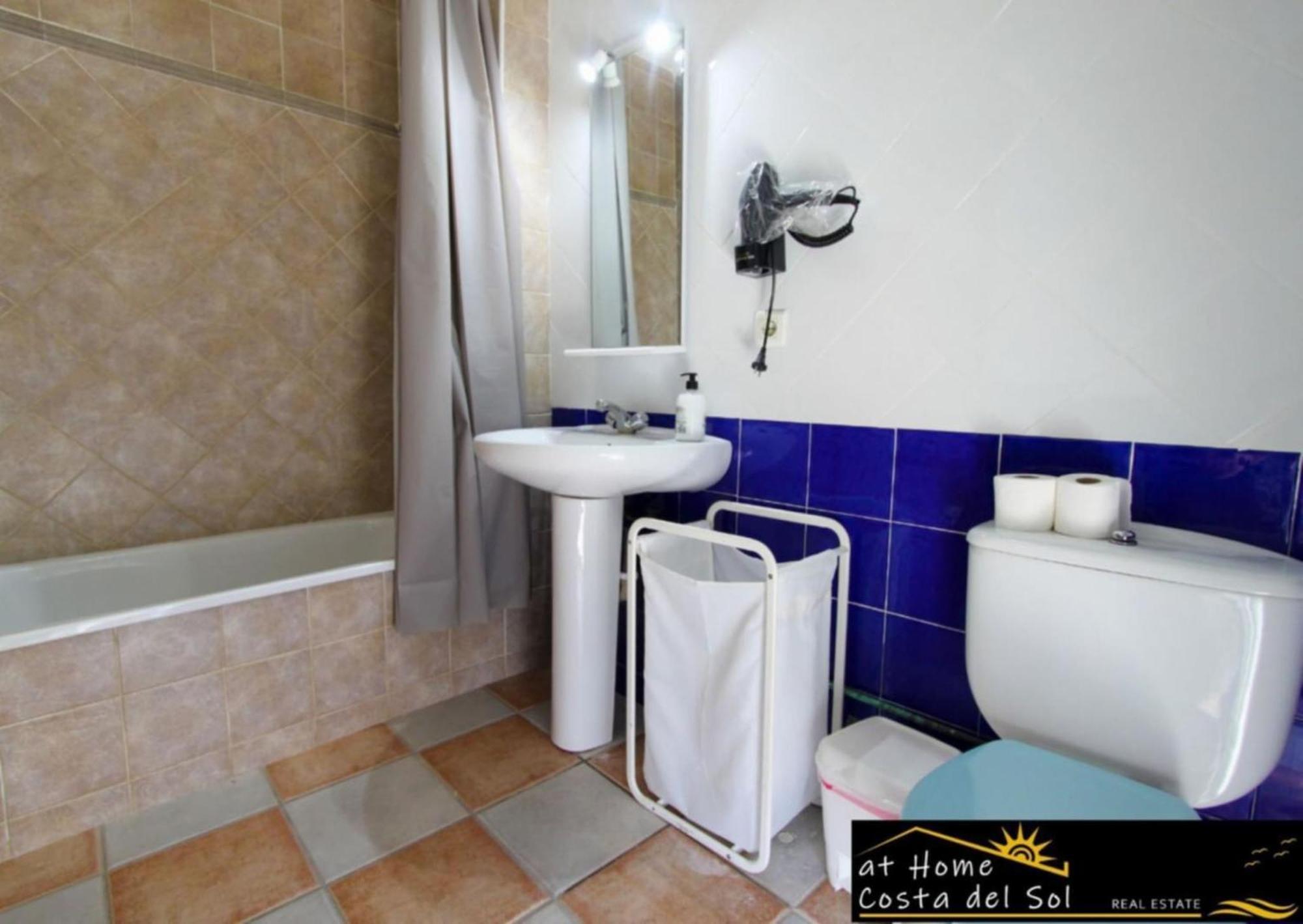 Apartamento En El Centro De Nerja By At Home Costa Del Sol Zewnętrze zdjęcie